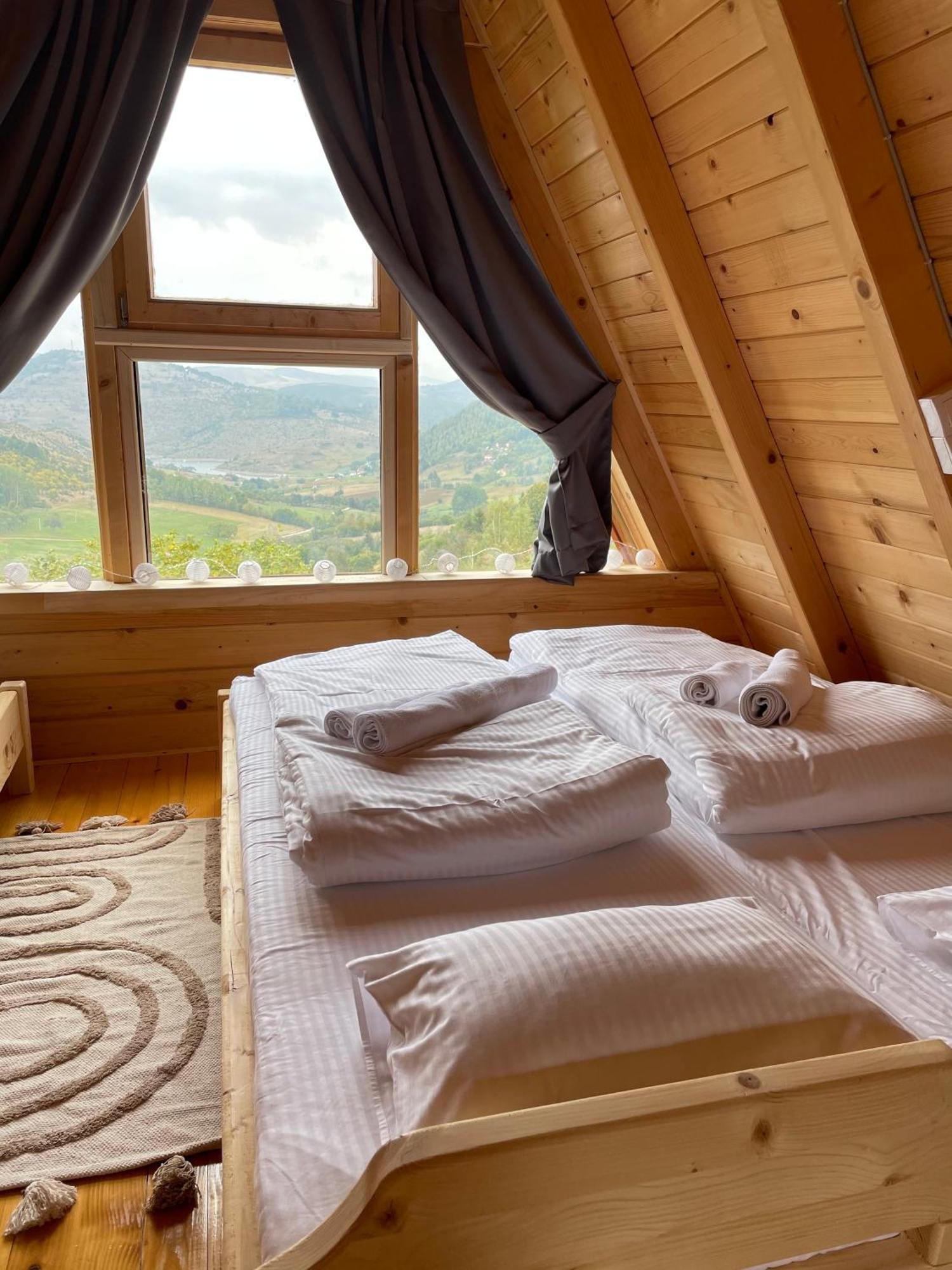 Villa Uvacki Raj Radijevici Esterno foto